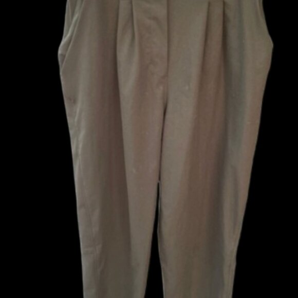 Lululemon Essential High-Rise Trouser I Size: 6 - Picture 9 of 9